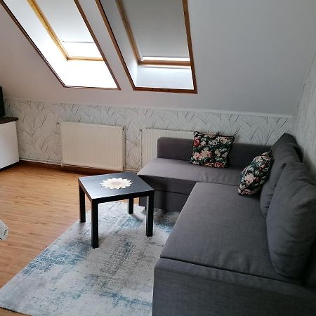 טיהאני Fadora Apartman מראה חיצוני תמונה