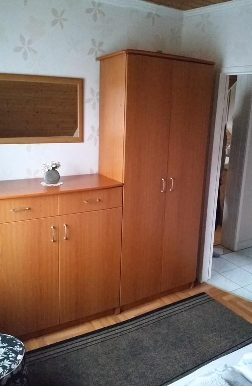 טיהאני Fadora Apartman מראה חיצוני תמונה